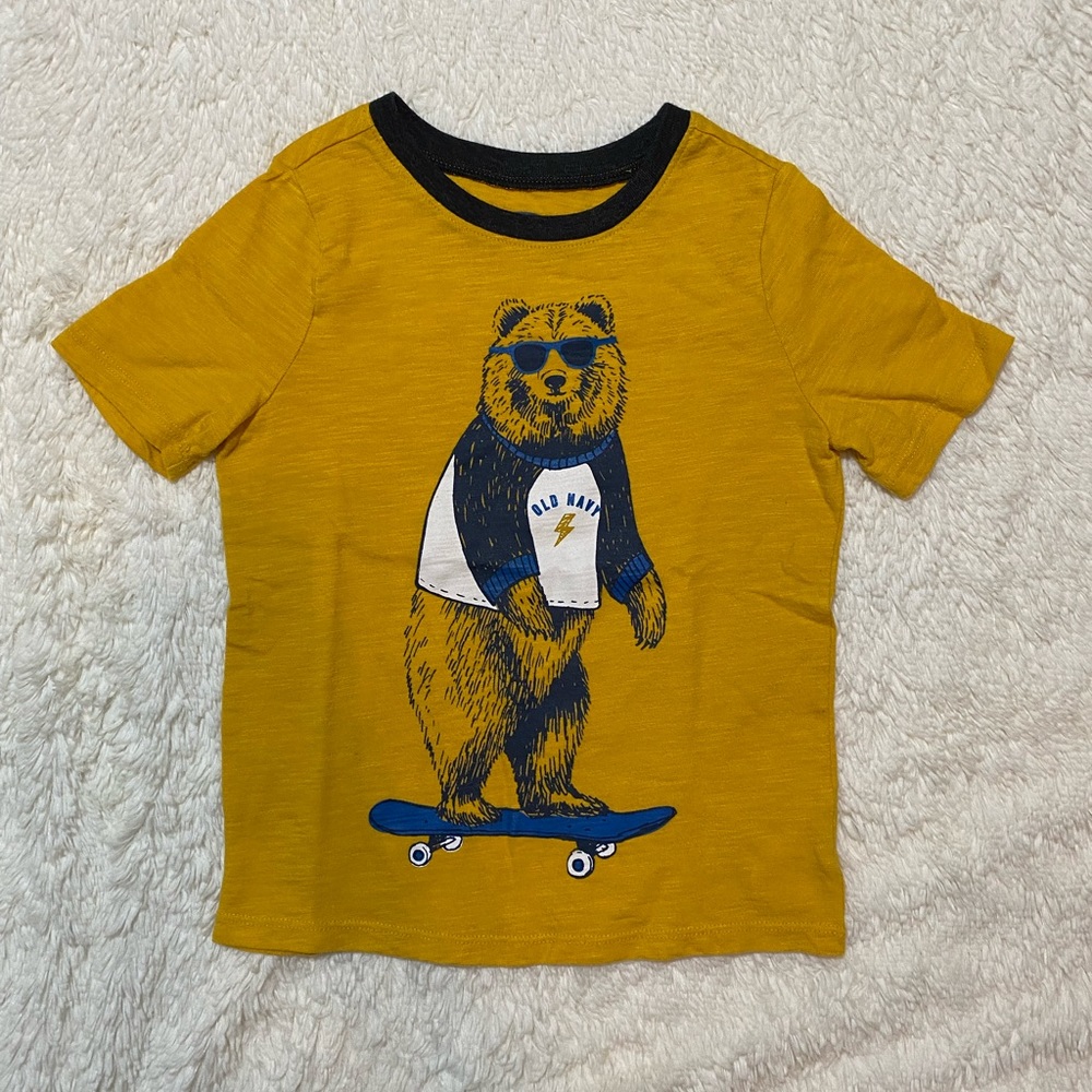 Old Navy Bear Short Sleeve Shirt